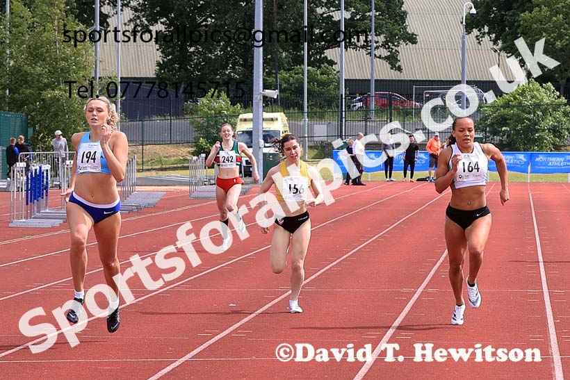 Senior Womens 400 metres, 2024 Northern Senior and Under-20s Track and Field Champs, Middlesbrough.  Photo: David T. Hewitson/Sports for All Pics